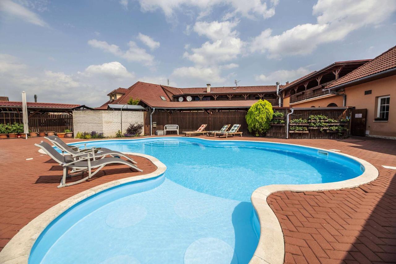 Hotel Aldo Uničov 외부 사진