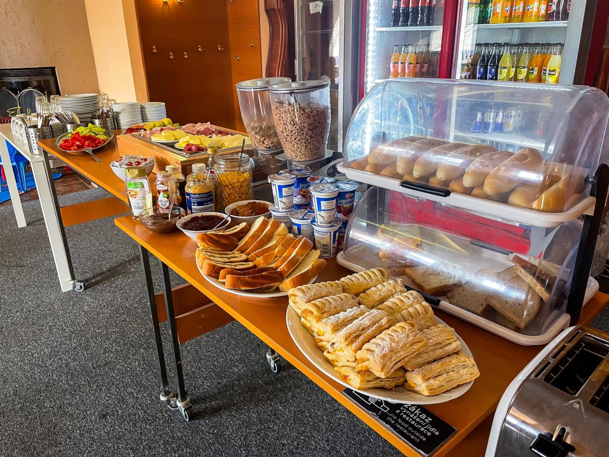 Hotel Aldo Uničov 외부 사진